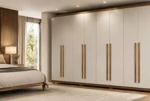 guarda-roupa casal 8 portas